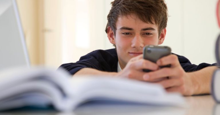 telefonini in classe